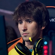 Данил&nbsp;Dendi&nbsp;Ишутин