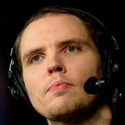 Хенрик AdmiralBulldog Анберг